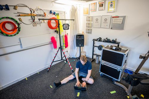 Modern Juggling im Probenraum